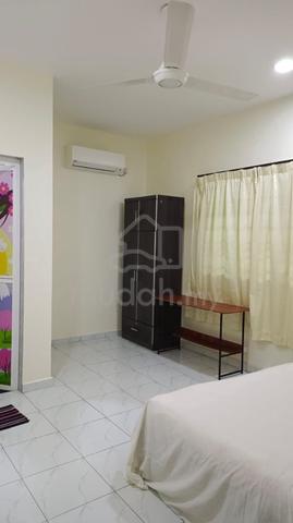 Room For Rent with speed wifi & attached bathroom near Aulong market 1