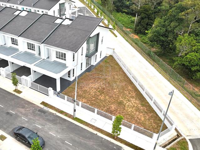 [TANAH LUAS] Teres 2 Tingkat Corner Lot, Taman Irama Sendayan 2 1