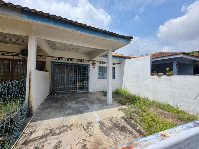 F.Loan Cash Out 1 Storey House Bandar Rinching 5 Semenyih 3 bed 2 bath 1
