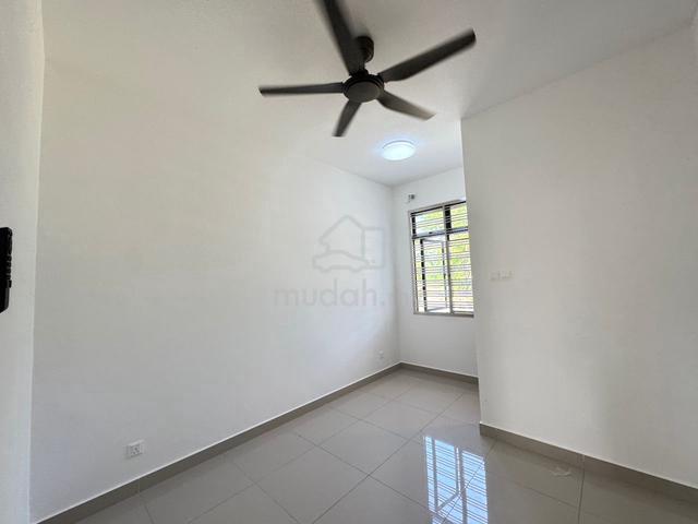Indahpura Kulai  Rimbun Residences house for rent 3