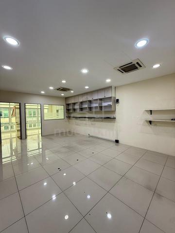 Bandar Puteri Puchong 3rd Floor Office walking distance to LRT 1