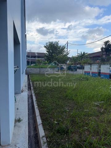 Adda Height Townhouse CORNER LOT with Land 1