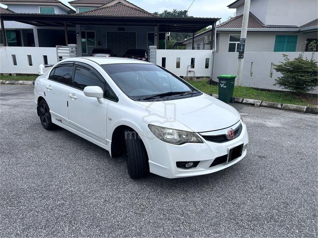 2010 Honda CIVIC 1.8 i-VTEC (A) - 1