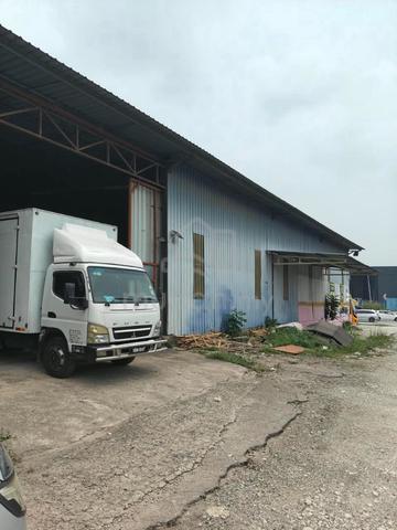 Senai Seelong 27500sqf Warehouse Suitable for Storage Workshop 1