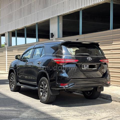 SPECIAL DEAL‼️BEST PRICE‼️Toyota Fortuner 2.8 VRZ - 2