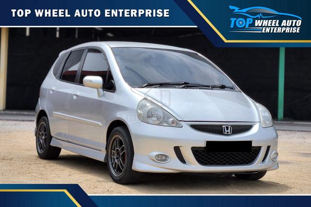 2006 Honda JAZZ / FIT 1.5 VTEC (A) GOOD CONDITION - 1