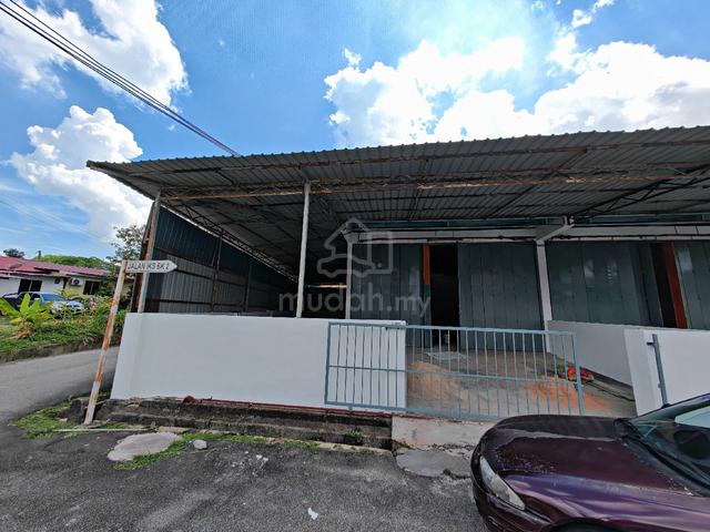 IKS Bukit Katil Corner Lot Factory 1