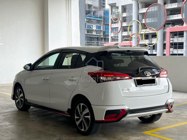 Toyota YARIS 1.5 E (A) 360'CAM / P.START - 2