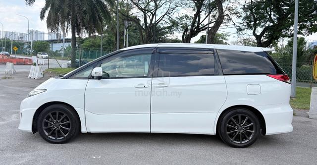 Toyota ESTIMA 2.4 AERAS FACELIFT !! Free full tank - 3