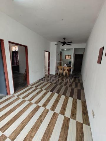 Sri Dahlia Apartment 1