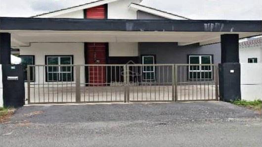 Perak Trong Leasehold Bungalow House For Sale 1