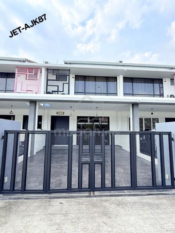 For Rent Lumira Bukit Raja Klang 2 Storey House partly furnished 1