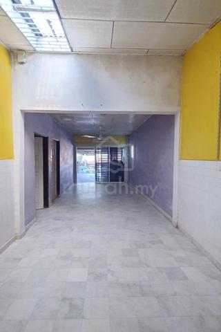 Single Storey Low Cost Jalan Dahlia Tampoi Near cIQ JB town Full Loan 1