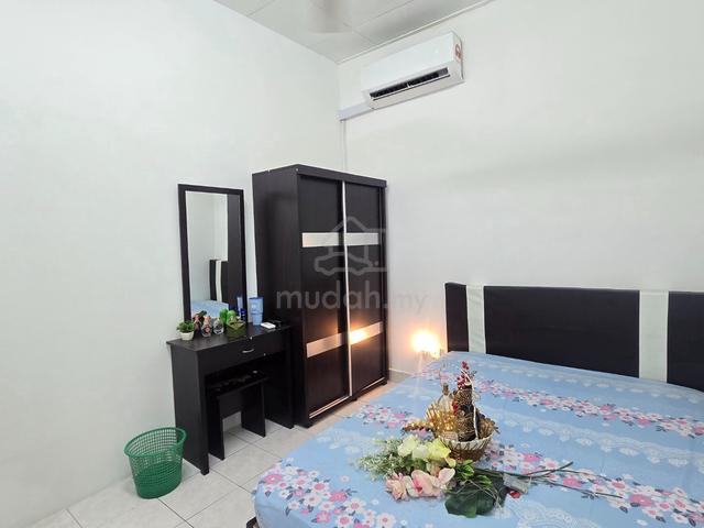 Include Electric AirCond Medium Room Share Toilet Botanic Kiara Klang 1