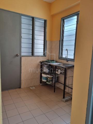 Alpha Arena Apartment 4