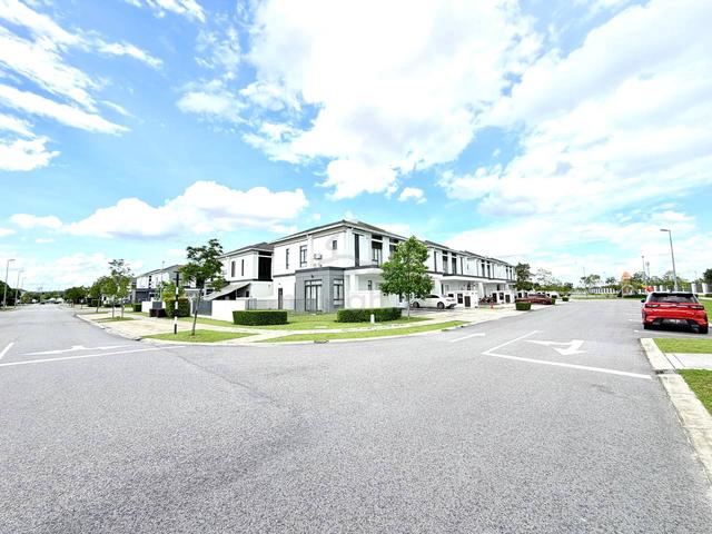2 Storey Corner Lot Regent Garden, Eco Grandeur Puncak Alam 1