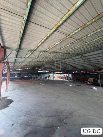 Telok Gong Port Klang Factory Warehouse For Rent Ceiling Height 20ft 1