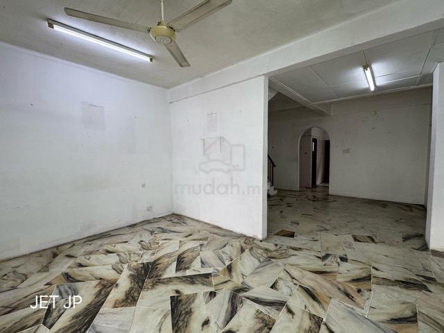 Below Market Price !! 2 Storey Laksamana Taman Sentosa Fully Built 1