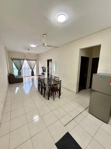 Residensi Warnasari 1