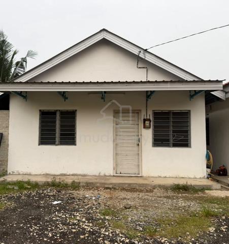 RUMAH BATU Dalam Kg 1