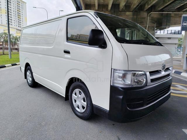 2010 Toyota Hiace 2.5 (M) Panel Van Diesel Engine - 1