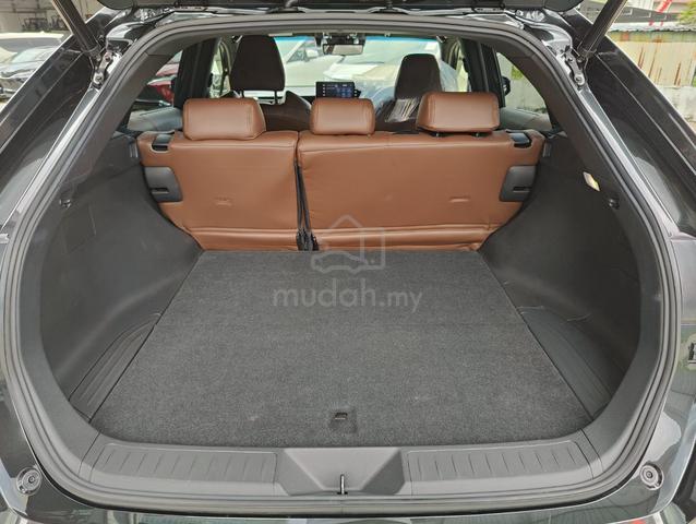 CHEAPEST DEAL 2021 Toyota HARRIER 2.0 G BSM DIM - 5