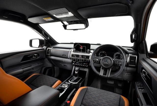Mitsubishi Triton ATHLETE 4X4 JUARA AXCR 2025-2026 - 3