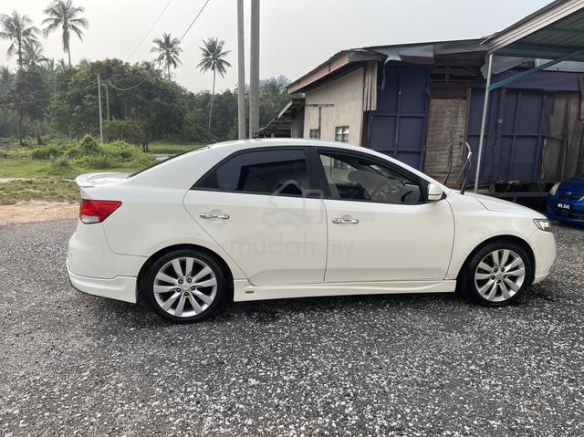 2011 Kia FORTE 1.6 KOUP SX (A) - 4