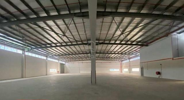 Warehouse / Factory For Rent Taman Iks Bukit Minyak 1
