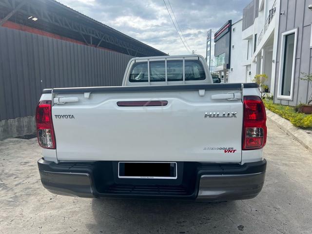 2026 Toyota HILUX 2.4 SINGLE CAB 4x4 TURBO DIESEL - 5