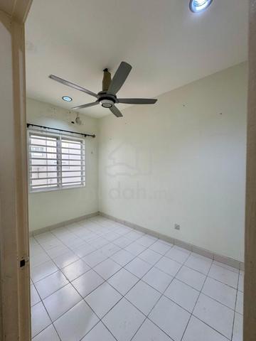 [MURAH RENOVATED] 2 sty Emerald West Rawang Anggun Scientex 4