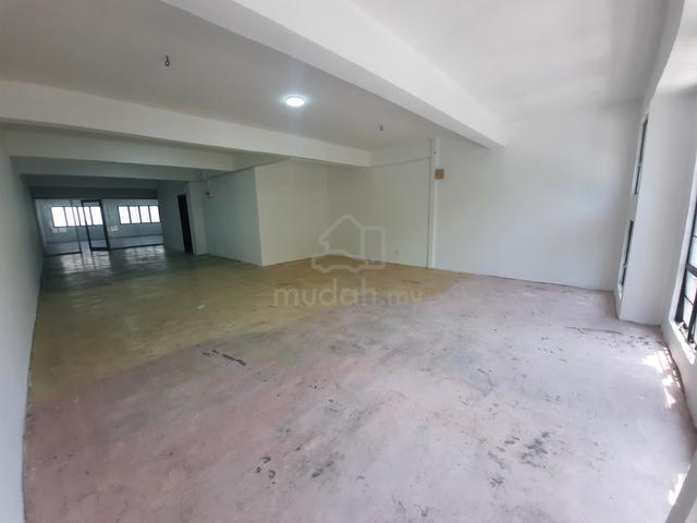 (1st Floor) Intermediate Shop For Rent, Anggerik Aranda, Kota Kemuning 1