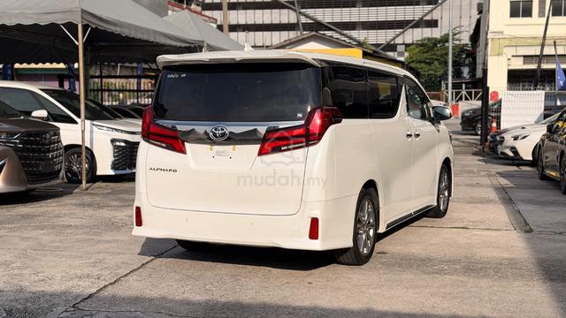 Toyota Alphard Type Gold FULL LOAN/FAST APPROVAL - 2