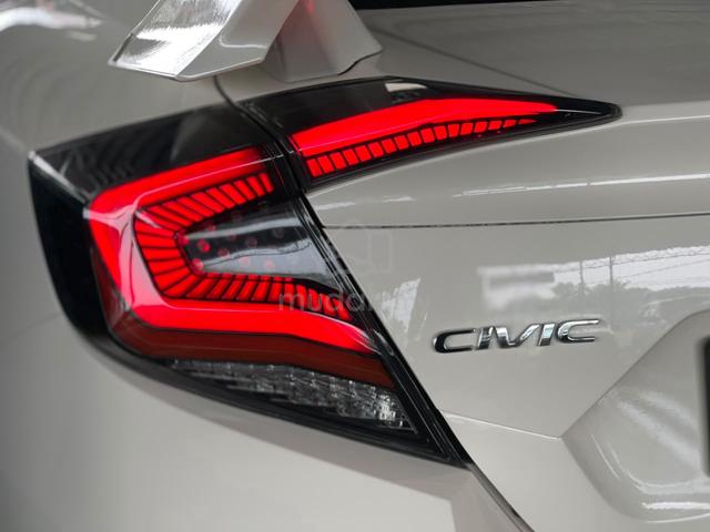 2020 Honda CIVIC 1.8 S TIP TOP CONDITION SPORTY - 5