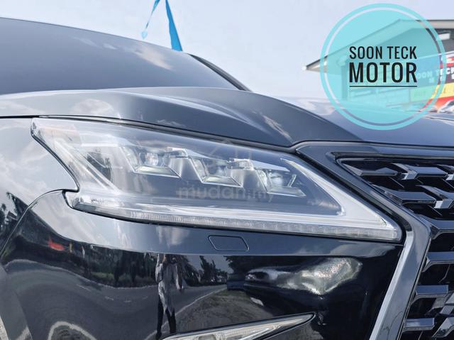 2016 Lexus LX570 5.7 (A) - 5