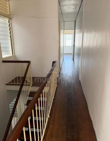 Terrace house Pulau Tikus Gurney Gurney near Adventist Hospital 1
