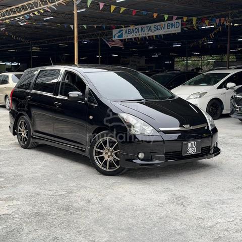 WISH 1.8(A)⭐ Sunroof ⭐Full Spec⭐ORI⭐Acc&Flood Free - 4