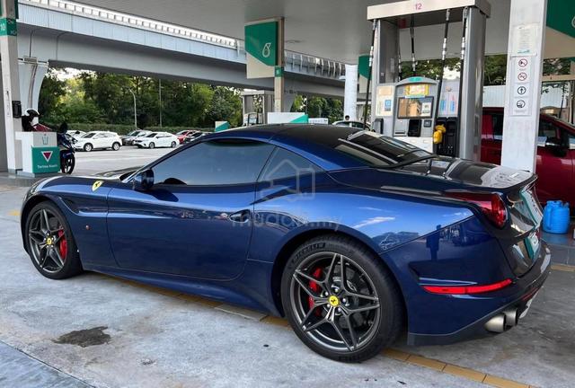 2015 Ferrari CALIFORNIA T 3.9 (A) - 2