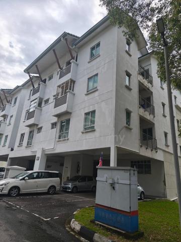 Bayan Villa, Seri Kembangan 1