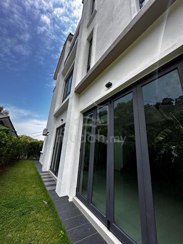 Corner Balik Pulau Austin Garden All New 3 Storey Large Semi D 1