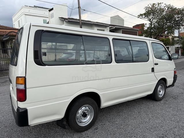 1995 Toyota HIACE WINDOW VAN 2.0 PETROL (M) - 2