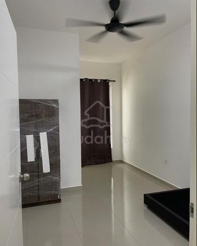 Room rental in Sendayan 1