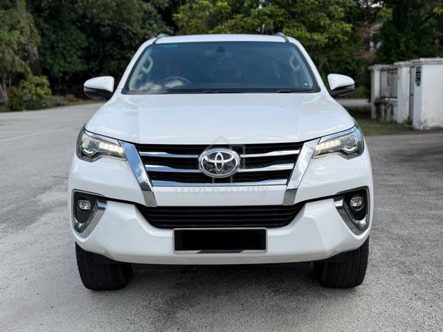 2019 Toyota FORTUNER 2.4 VRZ 4X4 FREE 3 Y WARRANTY - 2