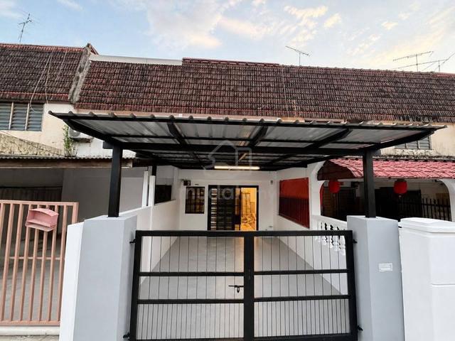 Double storey,kulai for sale 1