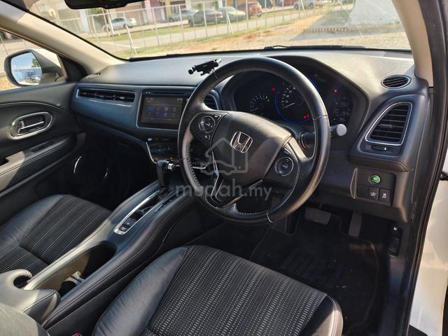 2015 Honda HR-V 1.8 V Full Spec 5-YRS WRRNTY - 4