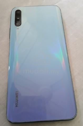Huawei Y9s - photo 2 of 4