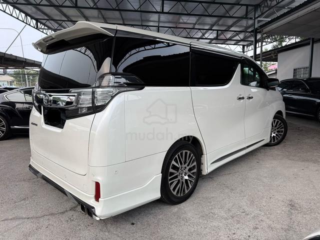 2016 Toyota VELLFIRE 2.5 Z G JBL Sunroof Full Loan - 2