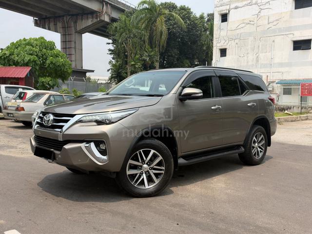 2018 Toyota FORTUNER 2.7 SRZ 2TR-FE (A) - 1