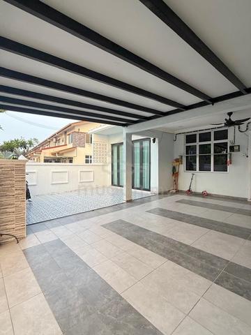 RENOVATED EXTENDED End Lot Double Storey, Taman Perepat Indah, Kapar 1