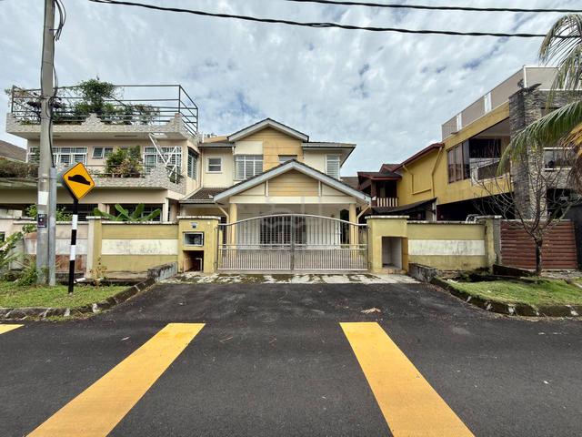 GATED GUARDED 2 Storey Semi Detached House Taman Jelok Impian Kajang 1
